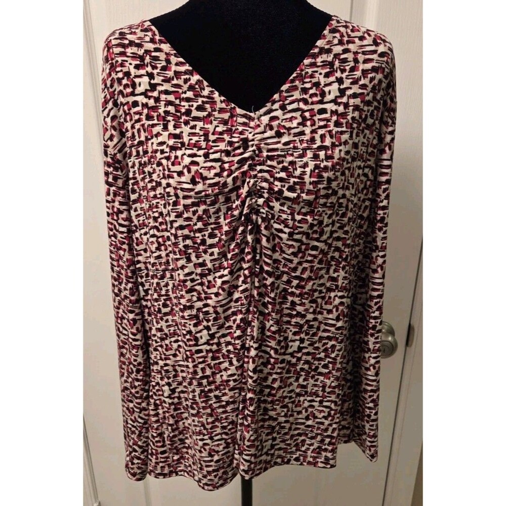 Lane Bryant Plus V-Neck Ruched Pullover Blouse, Geometric Jersey Stretch- 18/20
